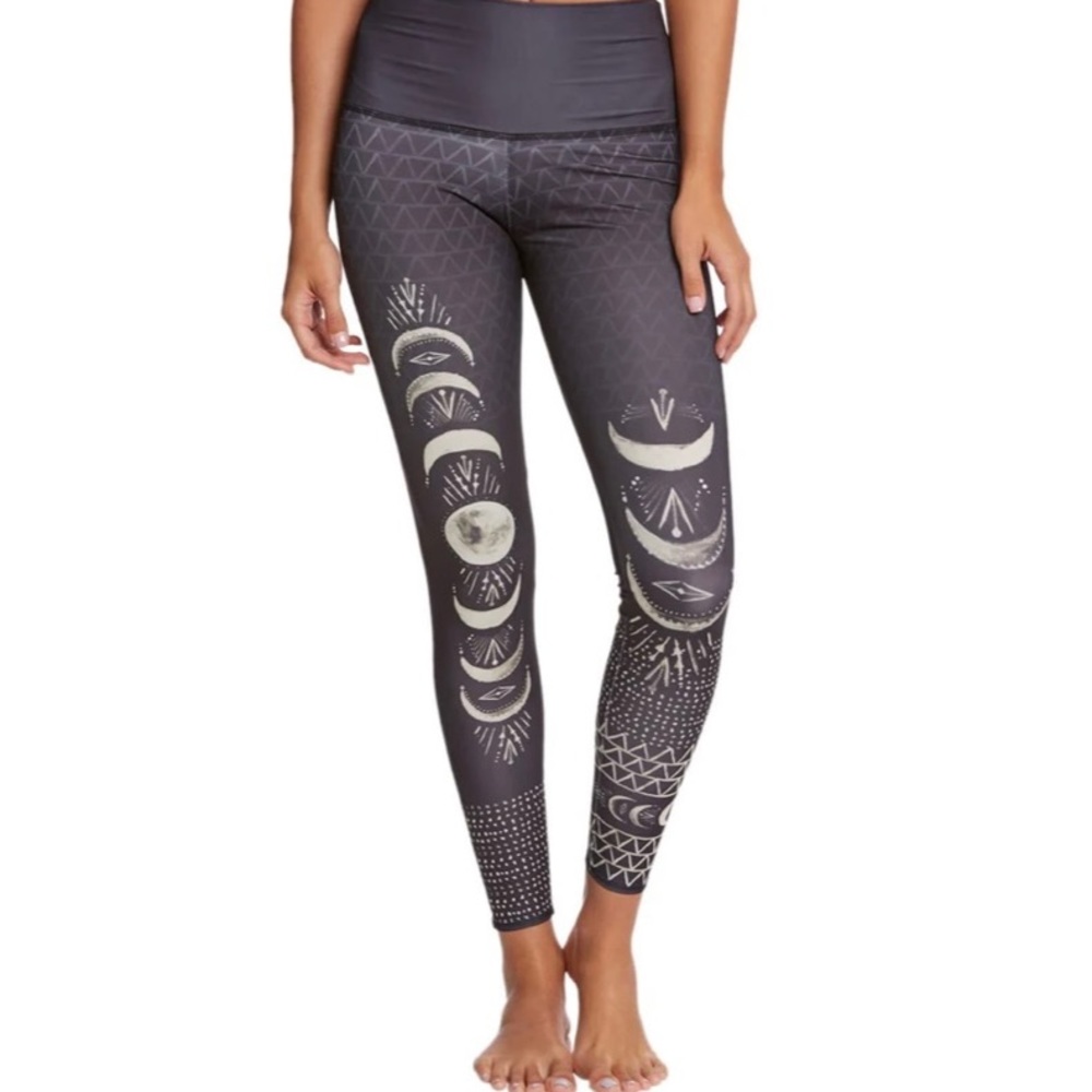Onzie, moon phase, printed, hot yoga, legging